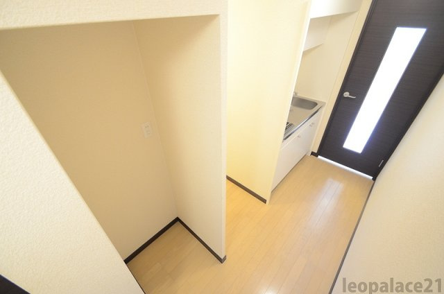 レオネクストチャコルルの玄関|参考となり現況優先いたします。