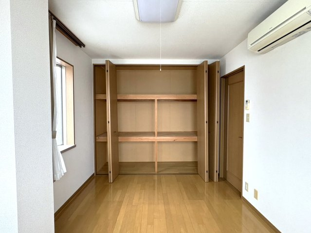 リバティ・ヴィラⅡの収納