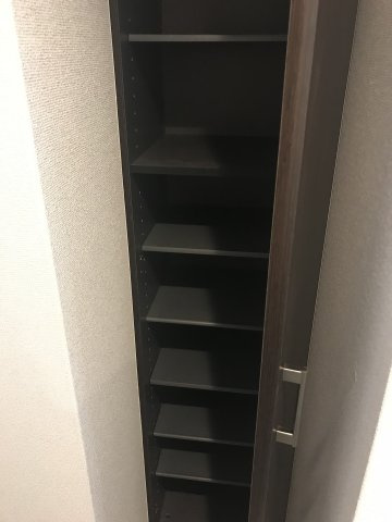 リアン桂ウエスト|シューズBOX