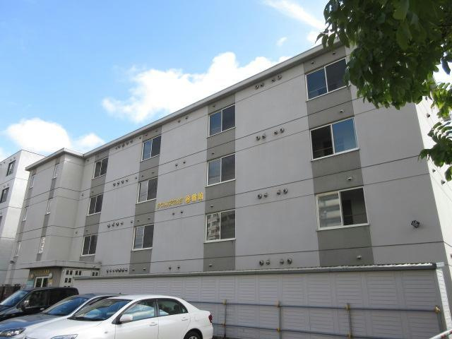 シャルム参番館の外観