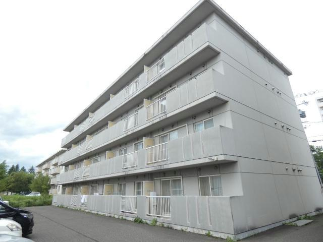 シャルム参番館の外観