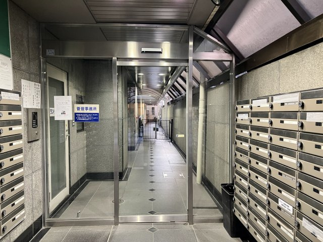 ビクセル川崎のロビー