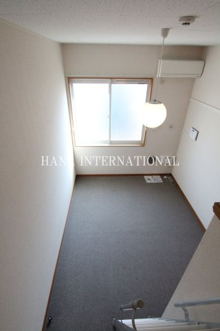 山茂の寝室