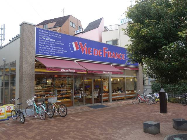 フェリススワローの周辺