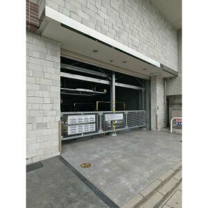 天神リベラの駐車場