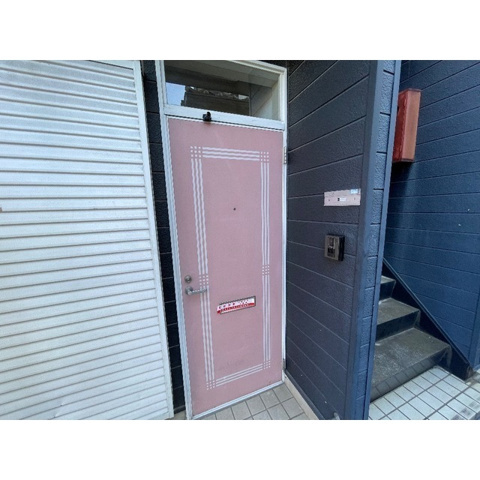 クラウンハイツ岩槻のエントランス