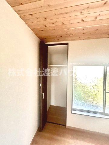 門真市北島町テラスハウスの収納