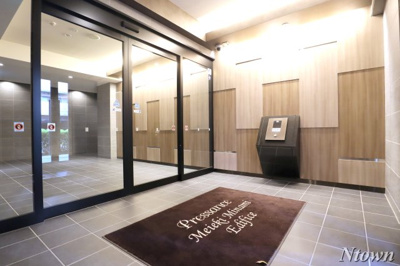 【エントランス】 | プレサンス名駅南エディフィス | ゆとりのあるエントランスです