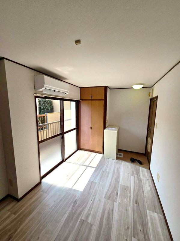 横須賀市安浦町３丁目の賃貸マンションの寝室