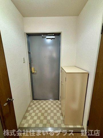 アーバン三光の玄関