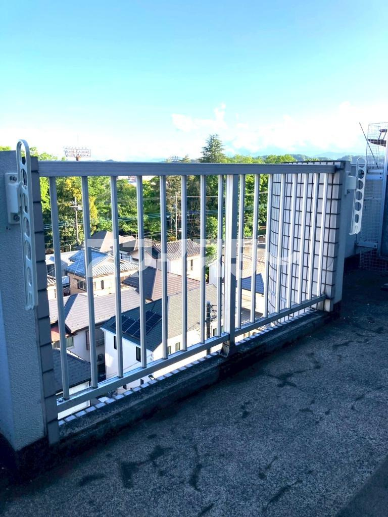 羽村市栄町１丁目の賃貸マンションのバルコニー