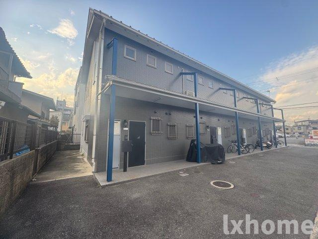 ラ・サンテの駐車場