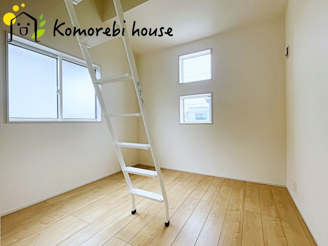 上尾市上　13期　新築一戸建て　ブルーミングガーデン　01の子供部屋