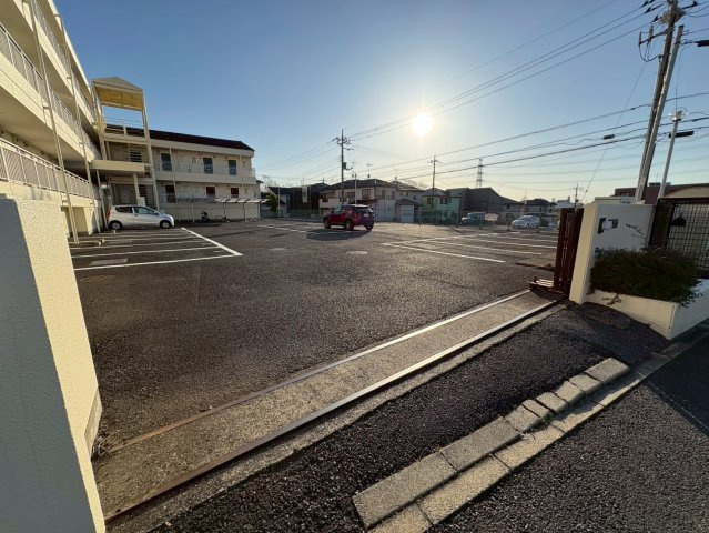 【駐車場】 | ハイムカメリア