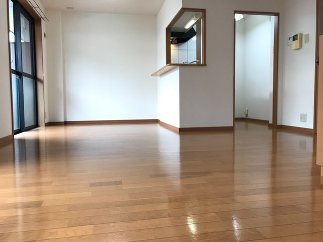 Ｇｒａｎｄ　Ｆｉｅｌｄ　弐番館の居間・リビング