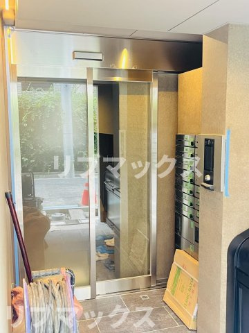 【エントランス】デュオメゾン池袋オヴェスト