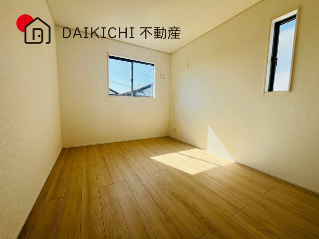 【洋室】 | 北本市二ツ家第1　CRADLE GARDEN　新築戸建　全9棟　5号棟