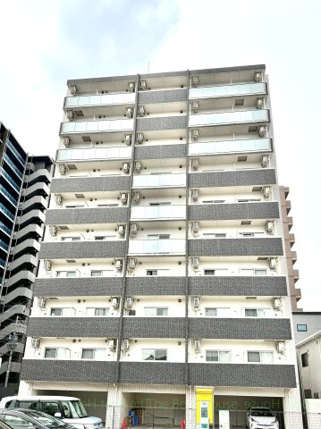 エストゥルースプラスノース名古屋の間取り