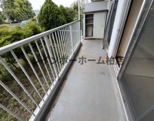 【仲介手数料：50％OFF】対象物件！のバルコニー|外からの目が気にならないバルコニーで洗濯物が干せます