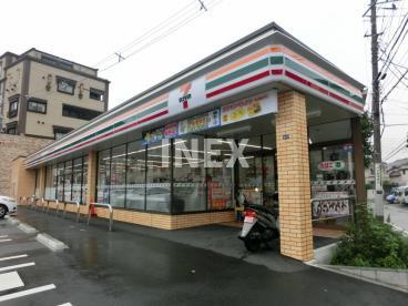 横浜市南区永田東２丁目のアパートの周辺|セブンイレブン　横浜…まで687m