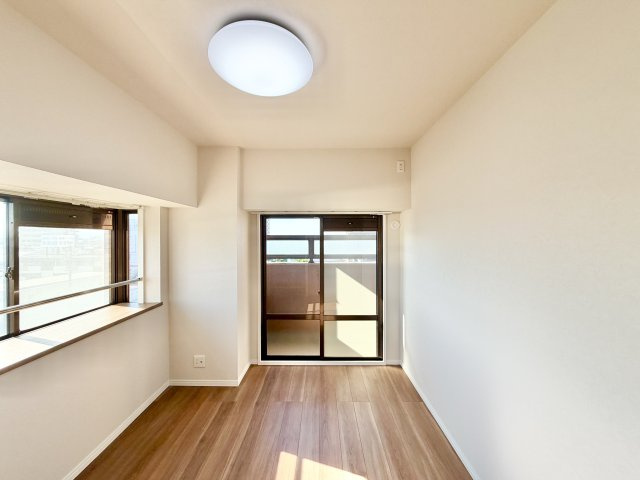 ライオンズマンション正徳町Ａ棟の洋室|洋室②
