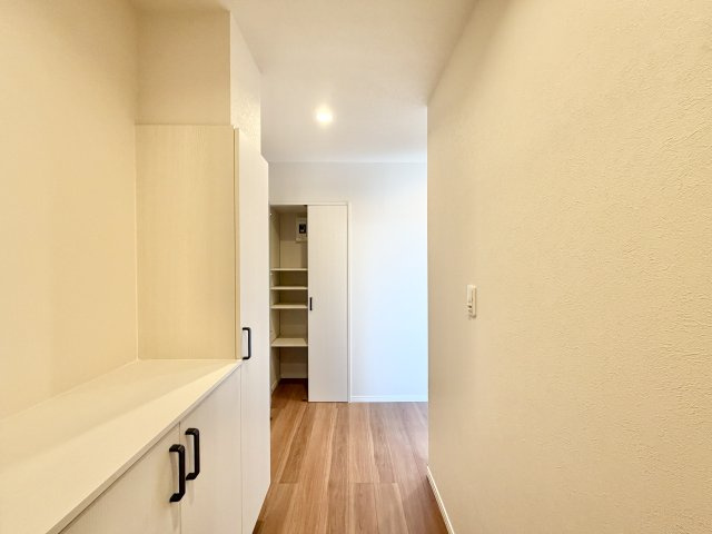 ライオンズマンション正徳町Ａ棟の玄関