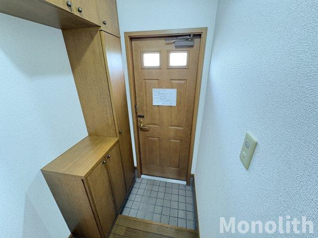 ぺリプエストⅠ番館の玄関