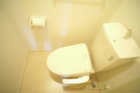 シンプルで使いやすいトイレです