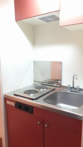 2口の電気コンロ付き