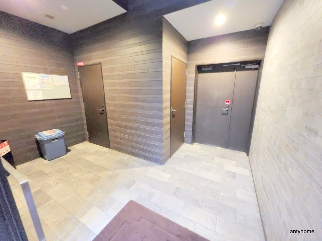 INOYA BLDG RESIDENCEのエントランス