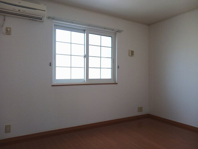 中はこのようになっています