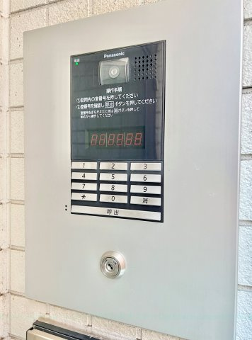 Taste中村公園のエントランス