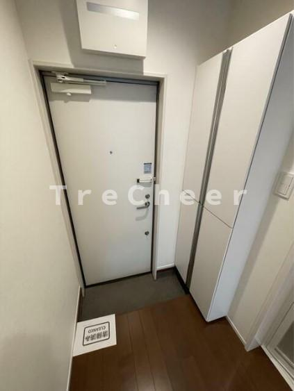 ブラモール池袋本町の玄関