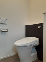 ゆったりとした空間のトイレです