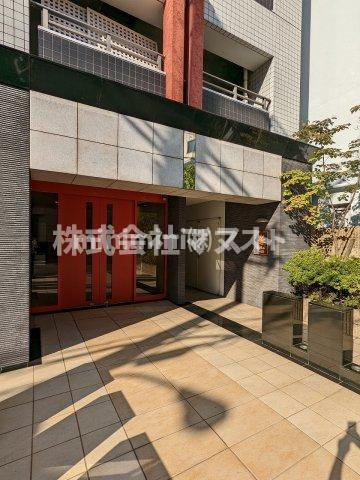 シティライフ本町西ラブニールのエントランス