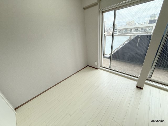 Ｍ:COURT新町の居間・リビング