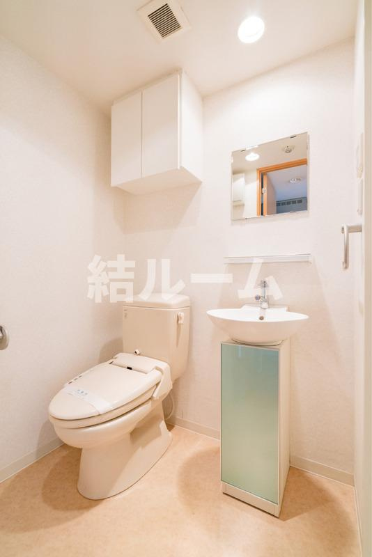 板橋区稲荷台の賃貸マンションのトイレ|別号室参考写真