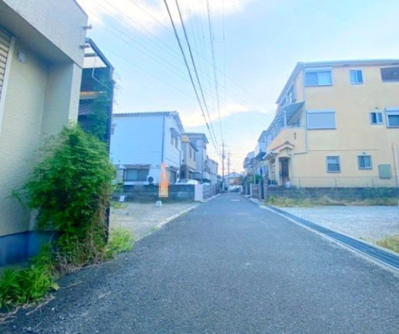 寺本5丁目のその他|前面道路：北側　私道　幅員4ｍ　間口8.18ｍ