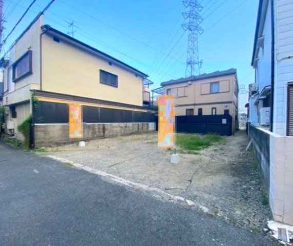 寺本5丁目の前面道路含む現地写真|西側通路あり　風通しも良いです