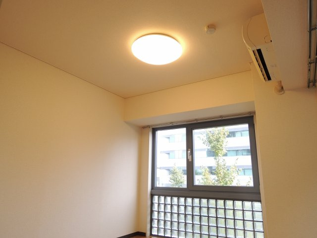 オリーブ白山の寝室