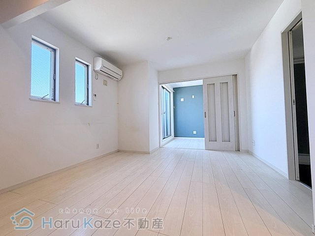 【居間・リビング】 | ジュネス豊田【名古屋市賃貸・宅配ボックス】