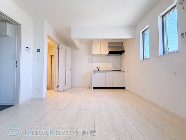 【居間・リビング】 | ジュネス豊田【名古屋市賃貸・宅配ボックス】