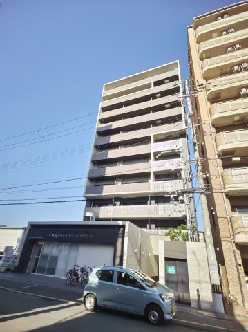 PRESTANCE香里の外観