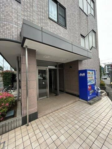 バンベール片倉のエントランス
