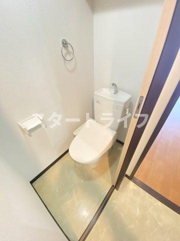 大阪市東淀川区東中島２丁目の賃貸マンションのトイレ