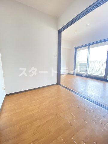 大阪市東淀川区東中島２丁目の賃貸マンションの寝室