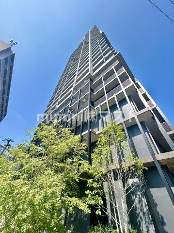 シエリアタワー大阪福島の外観