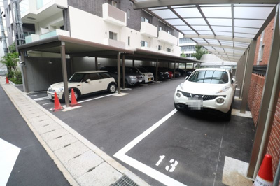 【駐車場】 | ラティス東野アネックス