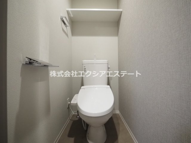 コンフォリア・リヴ天王寺寺田町ソルテラスのトイレ