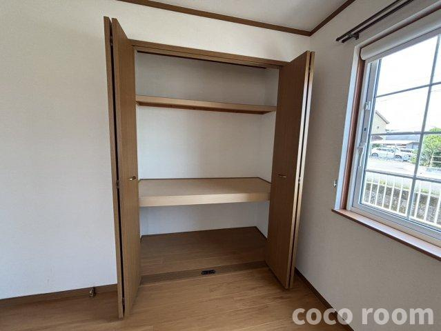 えのきだハイツ の収納